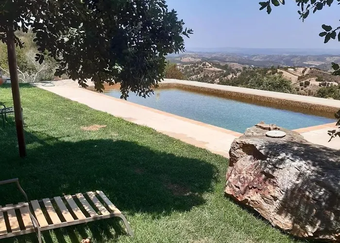 Alentejo Mountain Private Pool House بيت للعطل Bicas